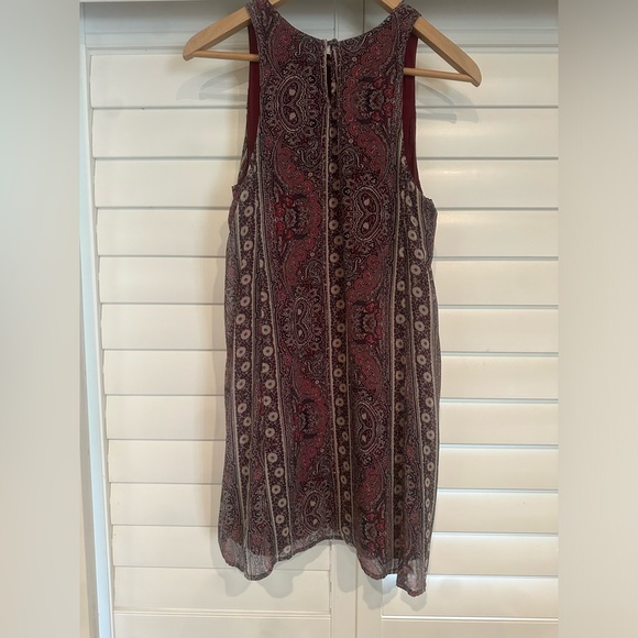 Abercrombie & Fitch Sleeveless Shift Dress Size Small Red and Navy Blue Paisley - Picture 10 of 11